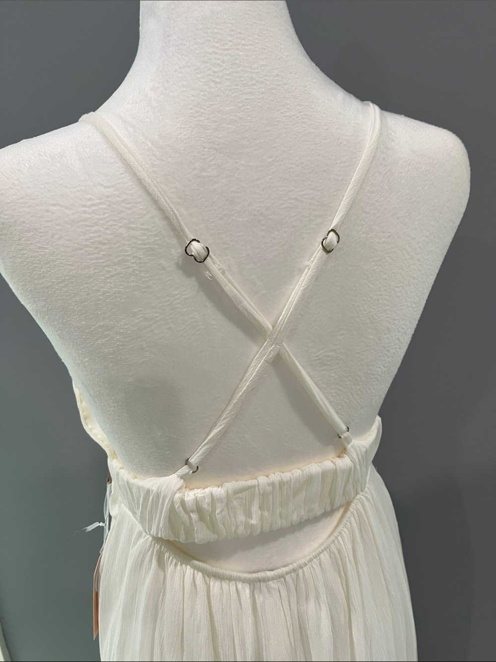 Bohemian White Maxi Dress with Tiered Ruffles - Picture 7 of 9